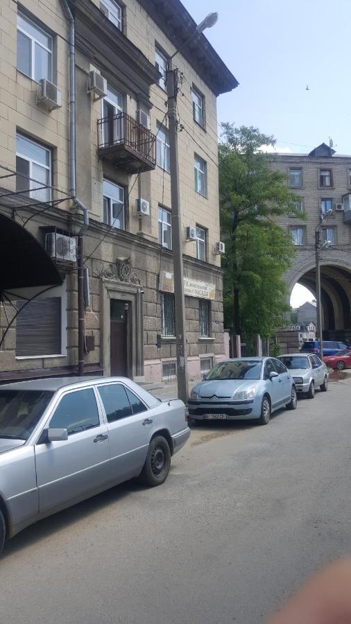 Короленко 25 Kharkiv Bagian luar foto