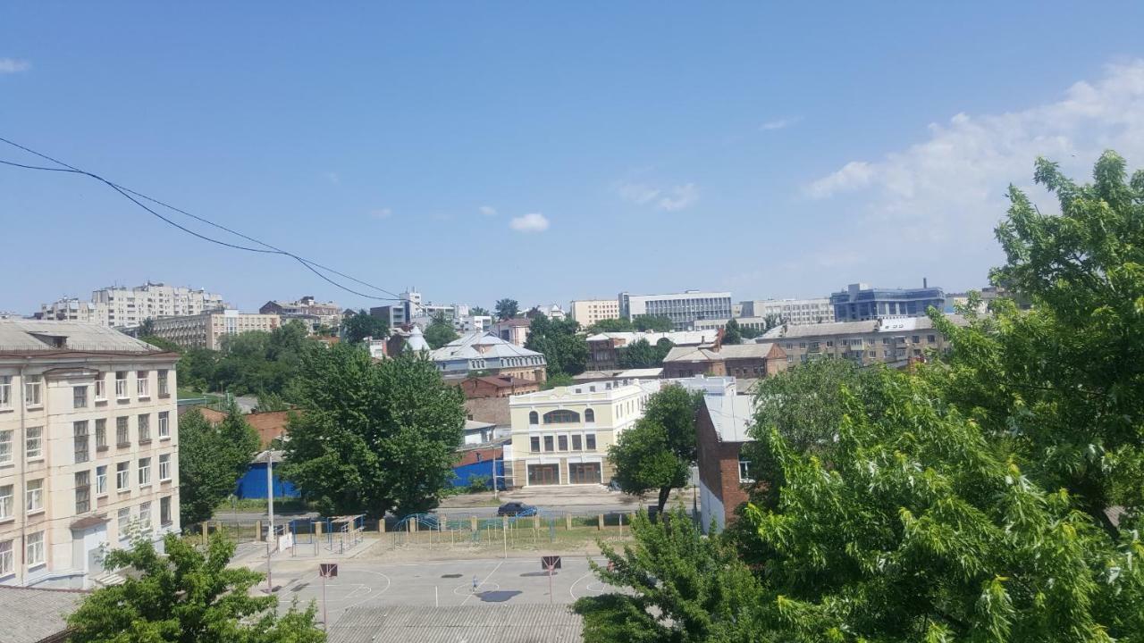 Короленко 25 Kharkiv Bagian luar foto